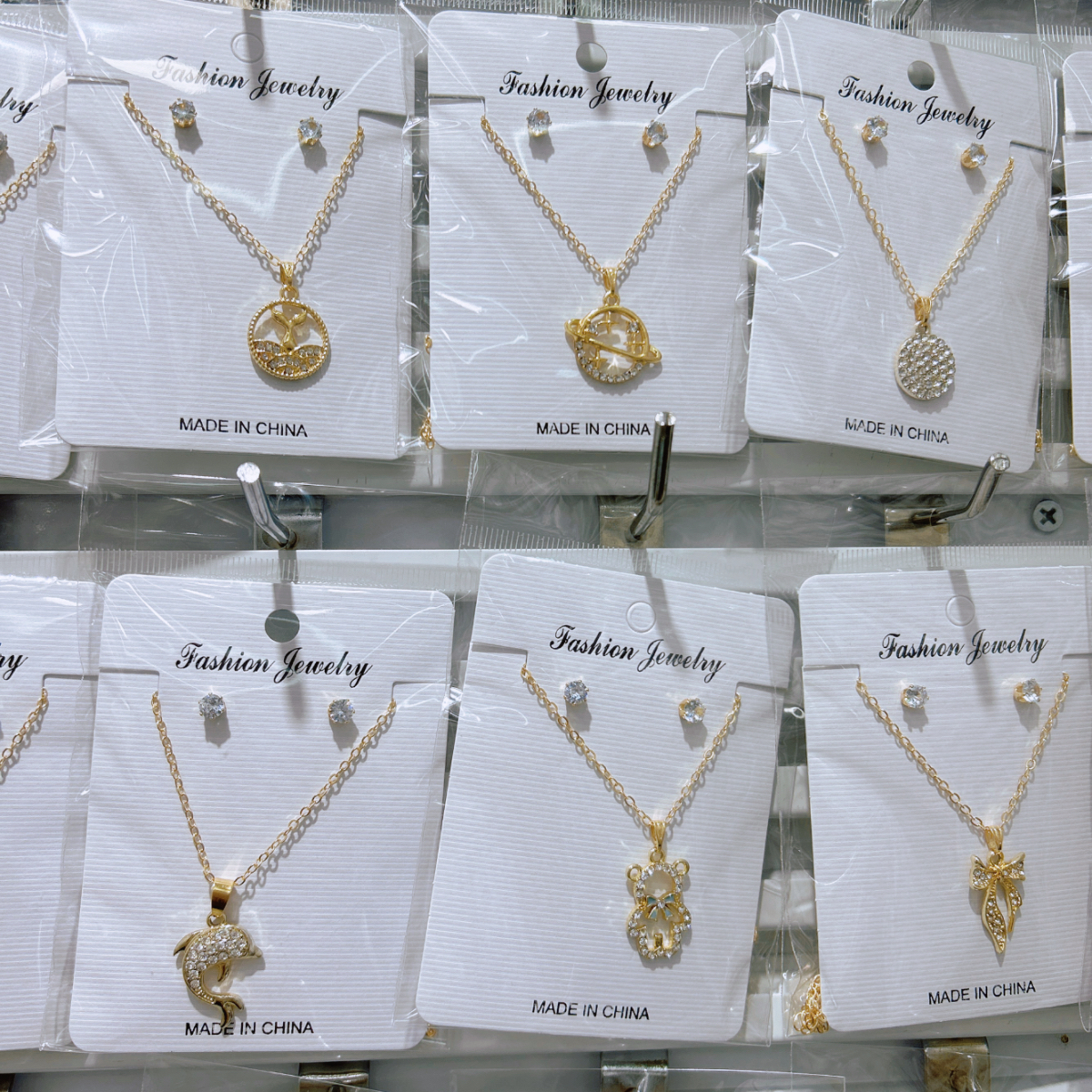 1kg de colliers mixtes