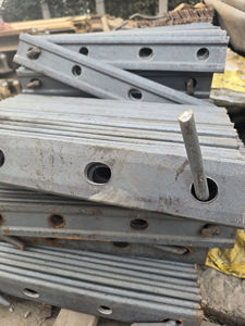 Riel ligero de acero rentable estable y duradero para la construcción ferroviaria - Product Image 6