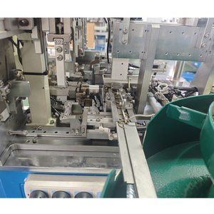 QFW Factory O Ring Automatische Wäscheklammer-Montage maschine für Garten pflanzen clips Kleiderbügel-Kleiderclip-Wäsche klammer