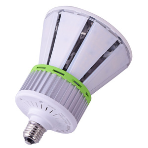 展厅停车场超市防水发光二极管灯座2200k-6700k IP65 40W E26/E39/E40 Ex39 DC/交流电源ROHS认证
