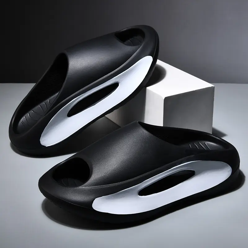 Sandal busa 2023 bantal selop awan sepatu rumah luar ruangan ringan untuk pria EVA stok besar grosir dari China