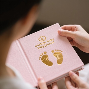 Custom Print Fabric Linen Hardcover Gravidez Jornal Baby Keepsake <span class=keywords><strong>Memory</strong></span> Record Book com Drawer Box Presentes para Pais Bebês