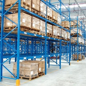 Sistema de estantería de palés ajustable de ancho, estante de almacenamiento selectivo de acero para pasillo estrecho - Product Image 1