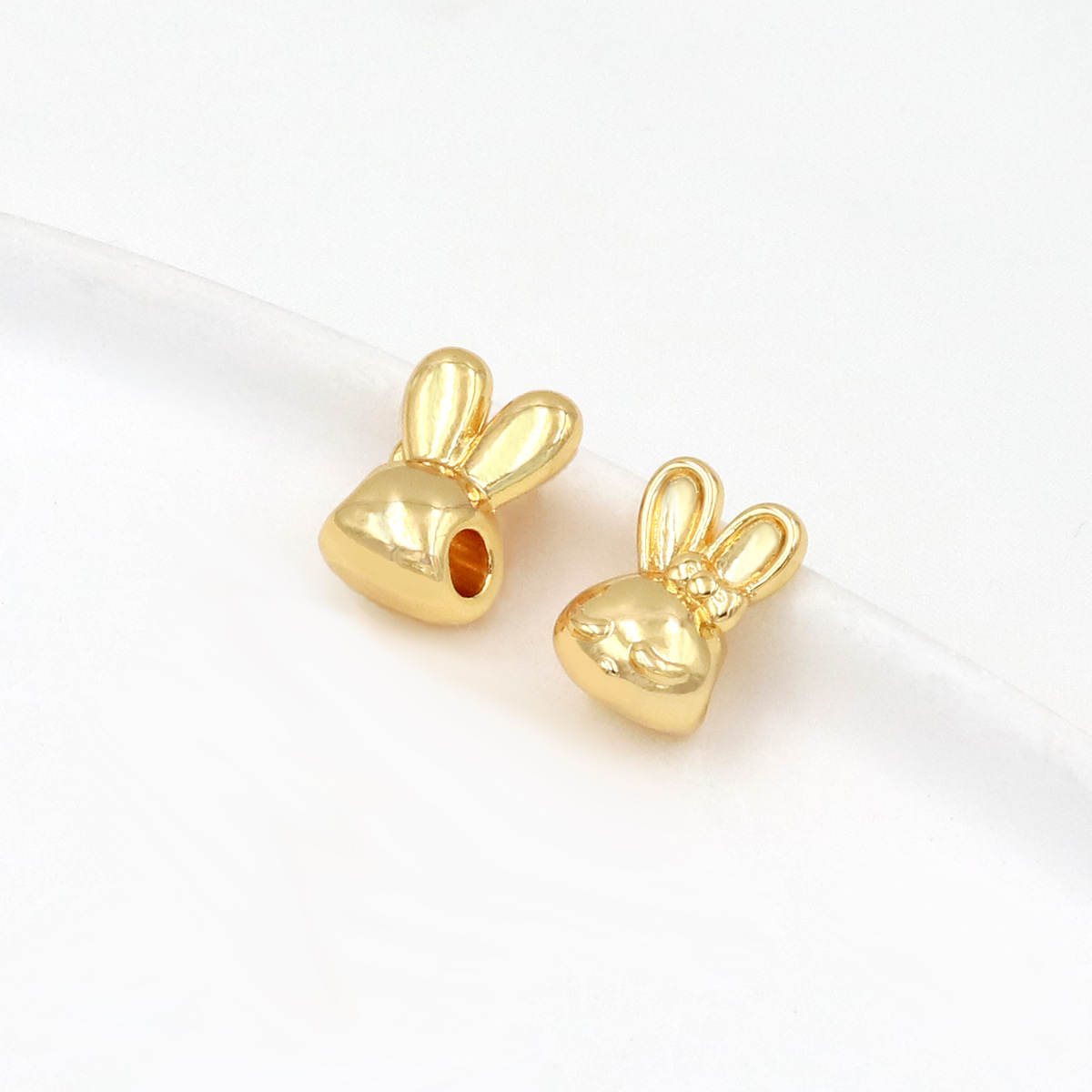 Style 0: Cute Long-Eared Rabbit