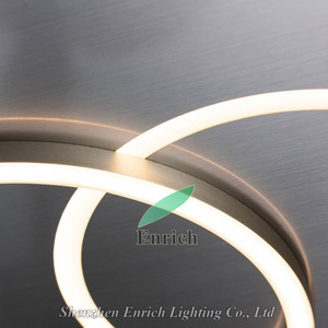 โคมไฟระย้า LED ปรับได้สีขาวมีเส้นผ่าศูนย์กลาง0.45เมตร-7เมตร - Product Image 1