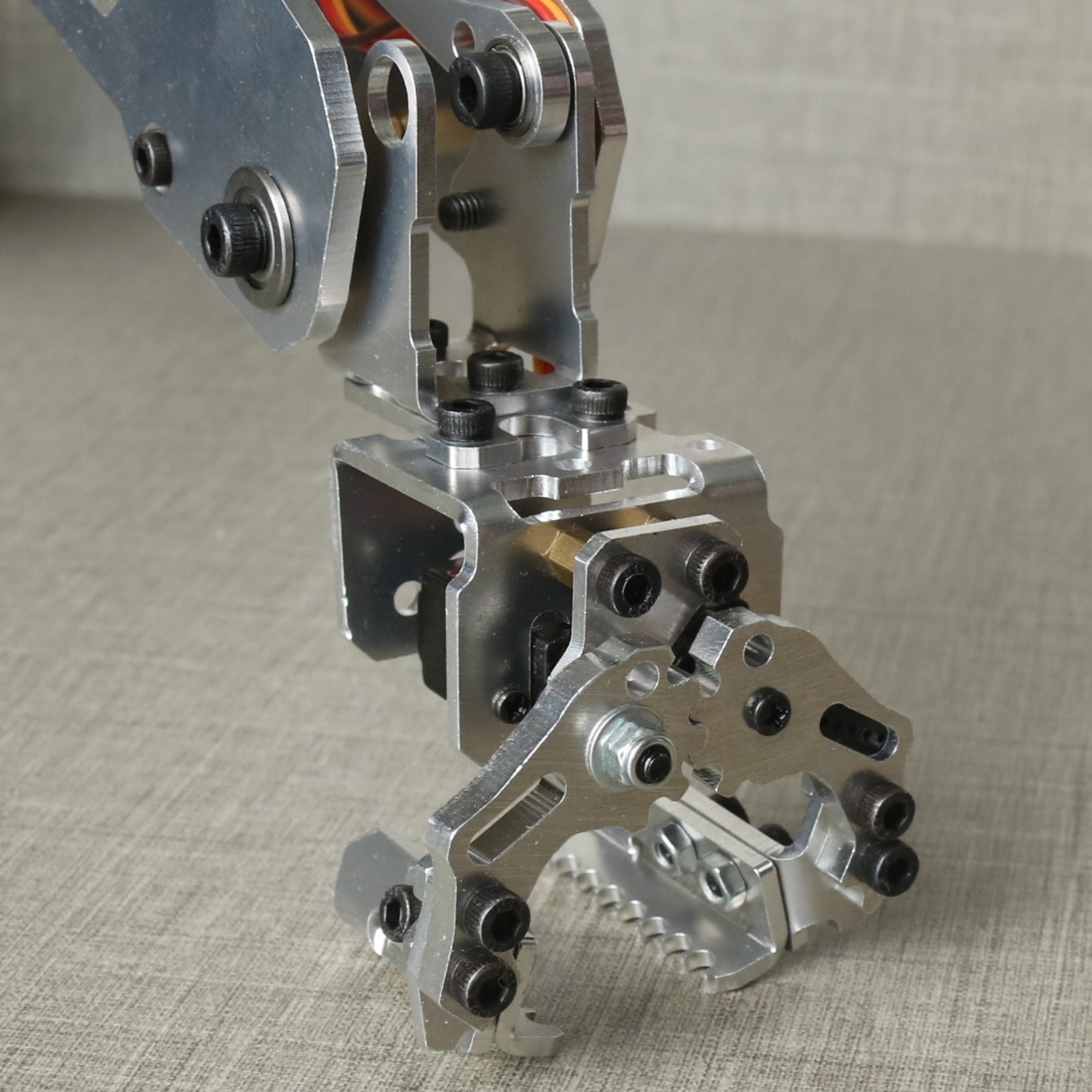 Gripper X3A (servo not included)