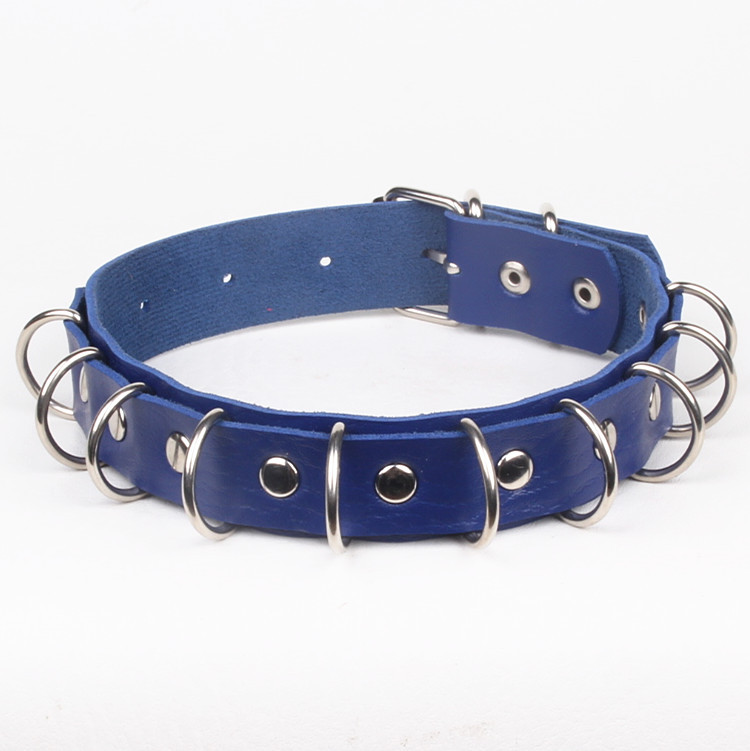 Bleu foncé
