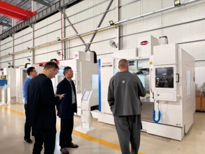<strong>Automatic</strong> <strong>CNC</strong> Machining Centers Vmc 850 Vertical 3 4 <strong>5</strong> <strong>Axis</strong> BT40 Vertical <strong>CNC</strong> Milling <strong>Machine</strong>