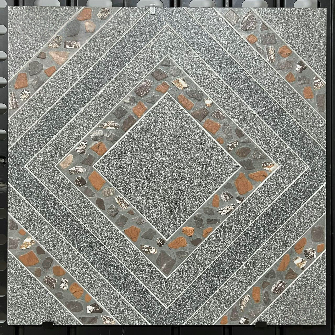 Gris moyen