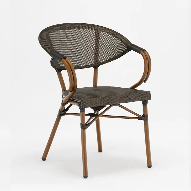 Classic aluminum mesh chair