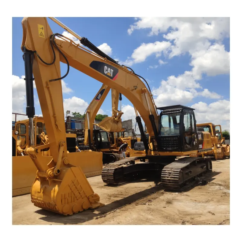 Hydraulic used machinery Used Crawler Excavator Caterpillar CAT 320D2 Excavator cheap price for sale