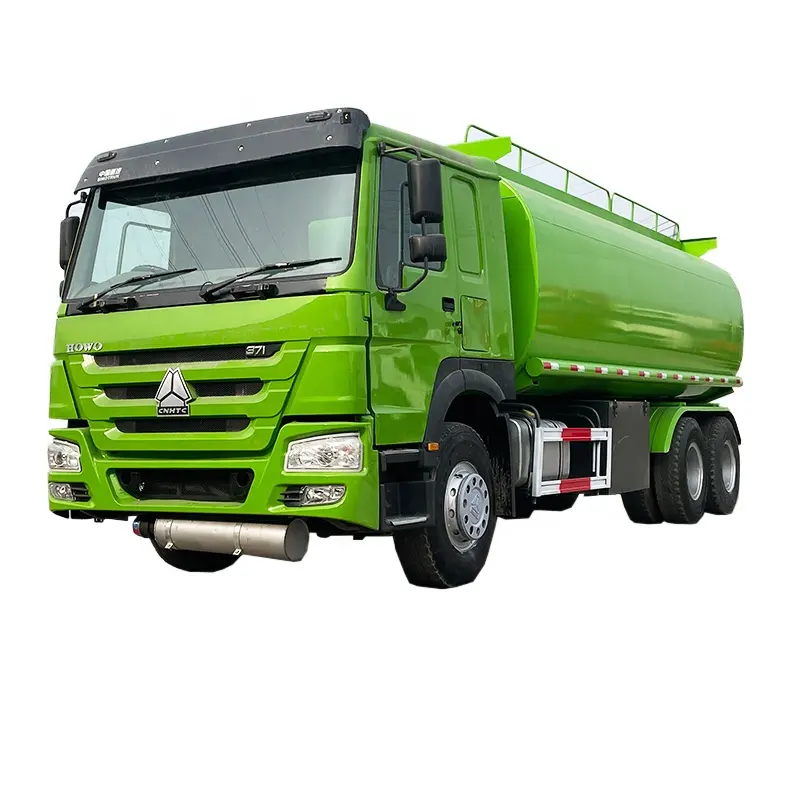 Cliente de fábrica cisterna de combustible 6x4 8x4 25000 L usado y nuevo camión cisterna de combustible howo a la venta