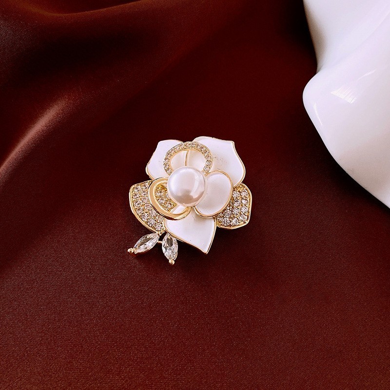 102# broche-or (plaqué or véritable)