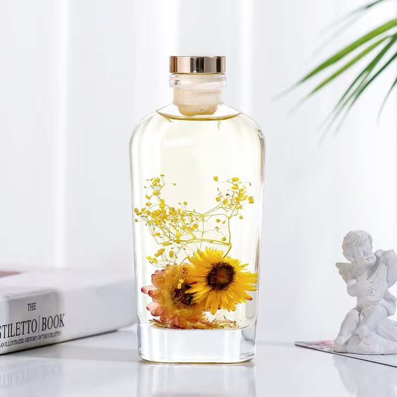 Pure w White Gardenia