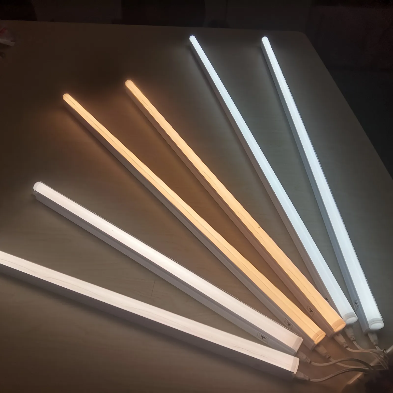 LED T5 T8/ Luz LED entegre floresan tüp LED entegre çıta ışığı Intergrated 4ft 18-19w aydınlatma T5 LED tüp ışık