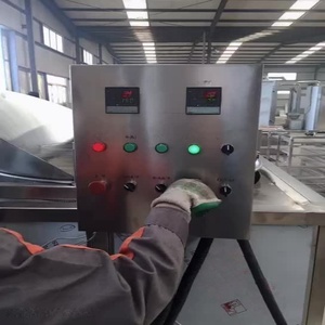 La friggitrice automatica elettrica ad alta produttività 220V è dotata di scarico automatico di carico per fave fritti residui - Product Image 2
