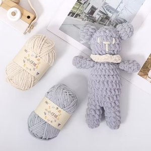 יצרן הסרוגה פוליאסטר 100% חוט סריגה עבה קטיפה chenille צ 'אנל רך