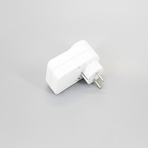 Convertidor de enchufe de rotación Mnual Adaptador de enchufe de cargador USB - Product Image 4