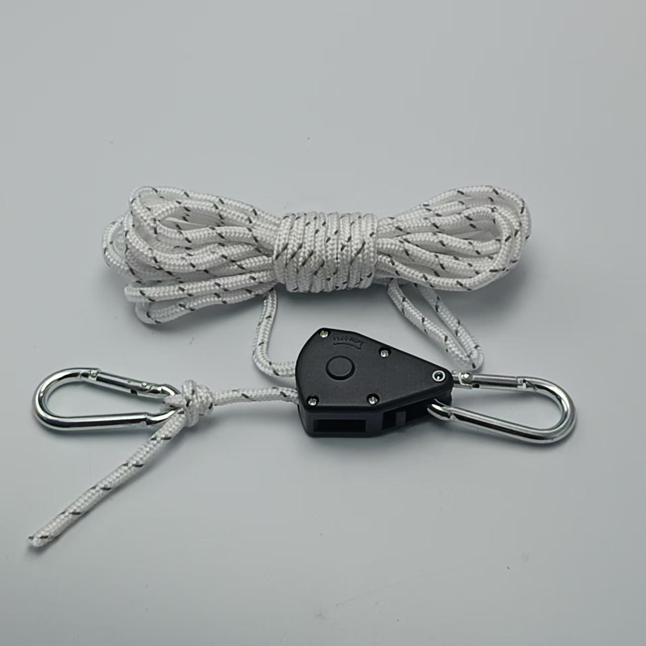 4-meter black reflective rope