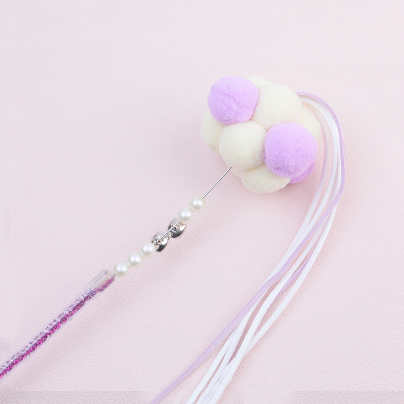 Style pompon féerique violet