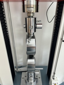 Venta directa de fábrica UTM Estiramiento hidráulico y doblado de la barra de acero Precio de la máquina de prueba de tracción universal computarizada - Product Image 6