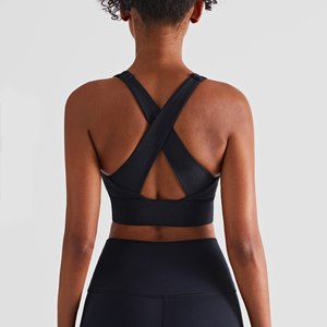 Sutyen dolgu özel düz spor Stringer yelek inşa ile yüksek mukavemetli bayanlar egzersiz Yoga Tank Top - Product Image 2