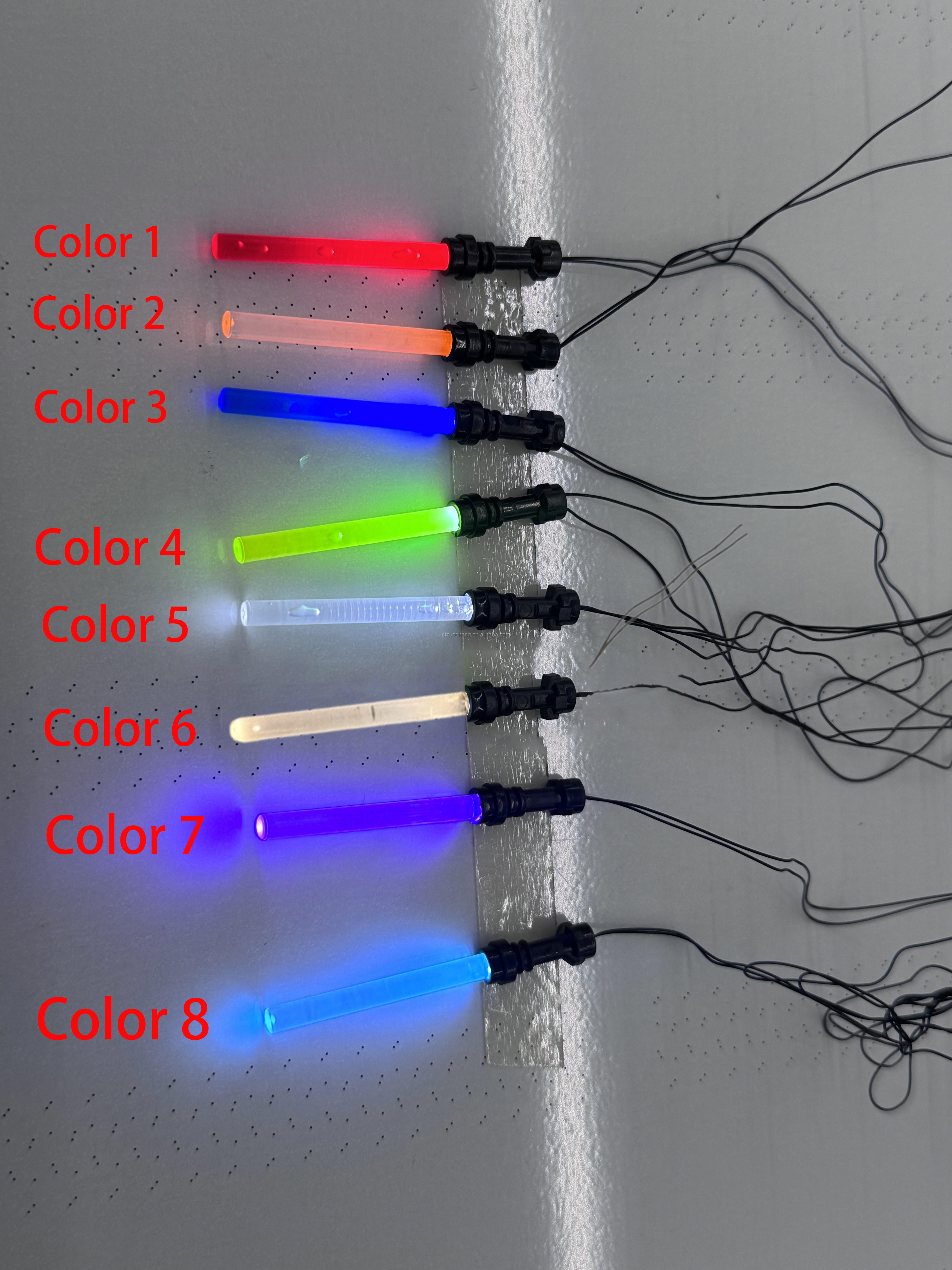 Color 1-Black handle