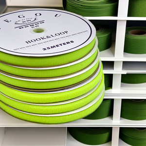 Adjustable Nylon Fastening <strong>Straps</strong> Band <strong>Hook</strong> &amp; <strong>Loop</strong> Tapes for Convenient Use - Product Image 1