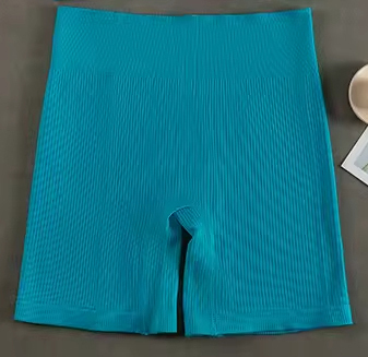 Short bleu