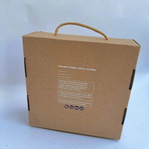 Customized Hand-held Kraf Tpaper Packaging <strong>Boxes</strong> Eco-friendly and Degradable <strong>Paper</strong> <strong>Boxes</strong> with Windows Are Used for Candy - Product Image 3