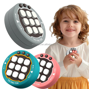 Bir satır oyunu 3 klasik ızgara 3 bağlayın çocuklar için strateji oyunu Tic-tac-toe klasik parmak oyuncak - Product Image 2