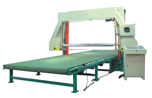 <strong>New</strong> Arrival Horizontal <strong>Polyurethane</strong> <strong>Foam</strong> Cutting <strong>Machine</strong> Used in Furniture and Sports Goods Industries