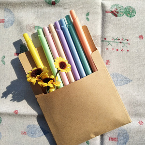 塑料廉价多色直圆珠笔，带帽定制印刷文具标志 - Product Image 5