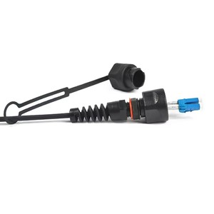 IP 68กันน้ำ MINI SC APC 1F G657A2 FTTH สายเคเบิ้ล pigtail 50M LC เชื่อมต่อ MPO Type สำหรับ5G เครือข่าย POE