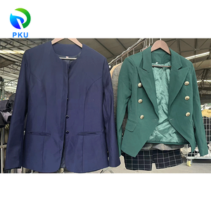 女式套装高品质时尚二手服装批发二手女装套装西装外套中国散装商店