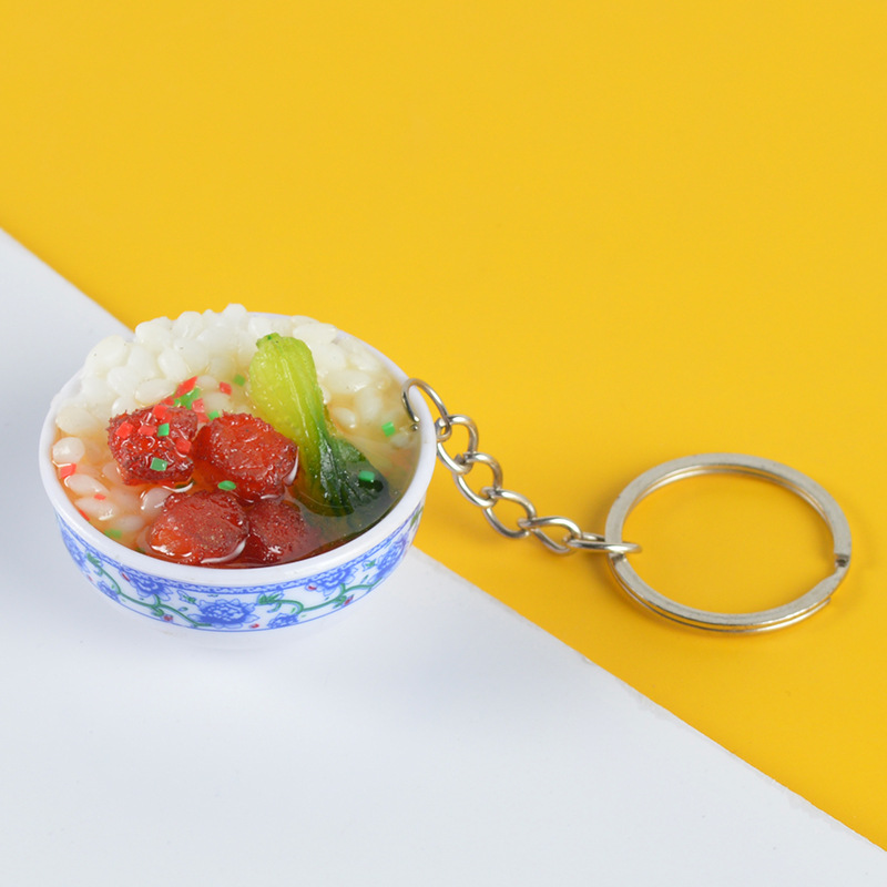 ข้าวผักเขียวใส่เนื้อชิ้นใหญ่