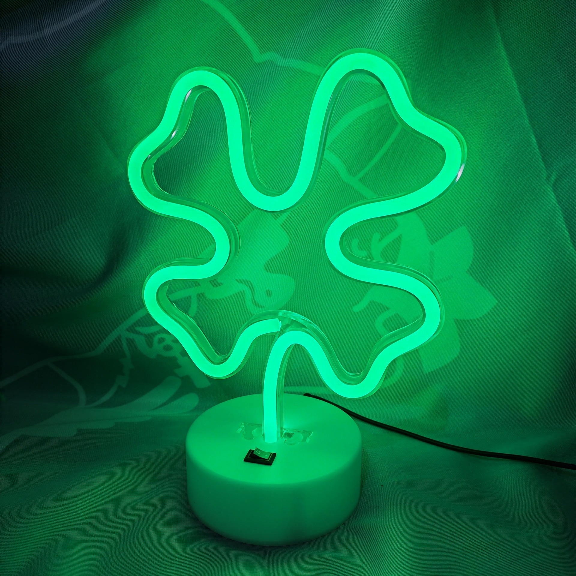 Trébol de cuatro hojas