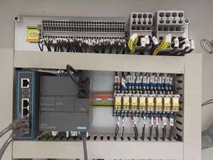 Plc בקר עם hmi סרוו מנוע plc בקרת מערכת אוטומטי מכונת אריזת מילוי plc לוח בקרה - Product Image 5