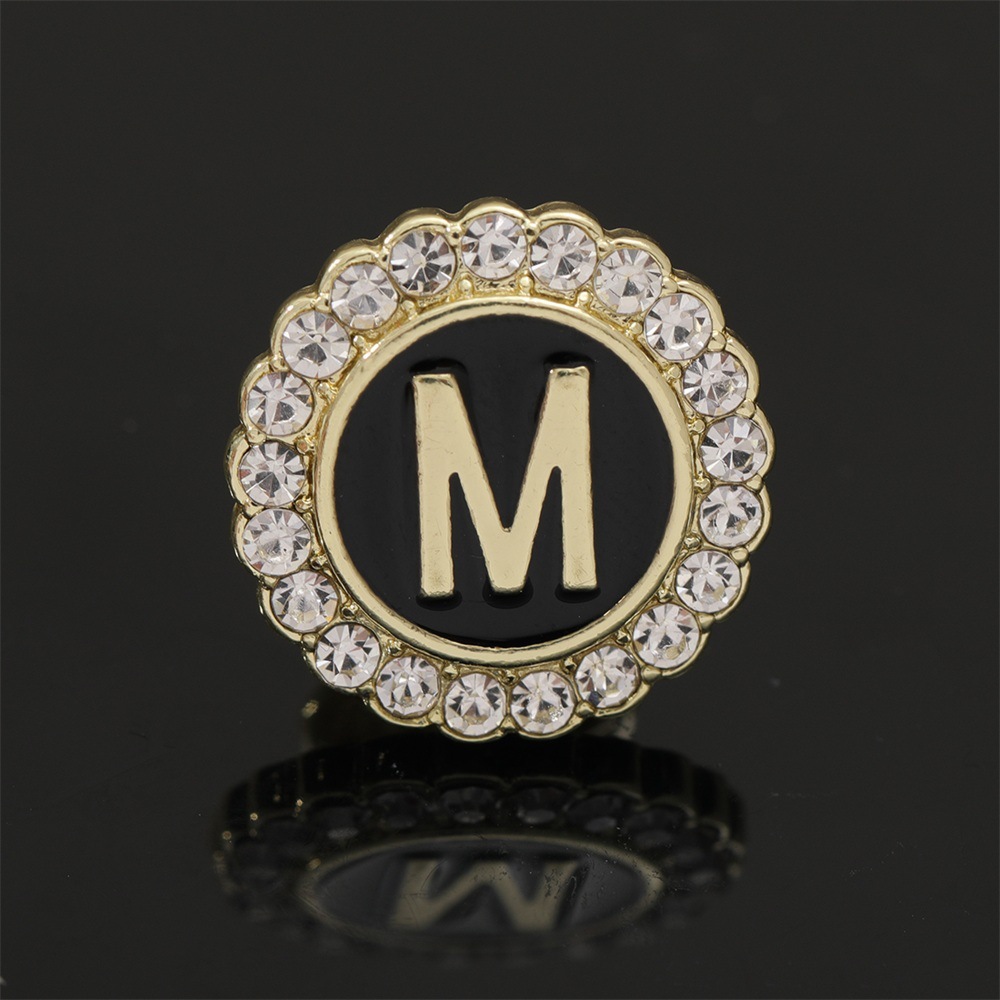 Broonch Pin - M