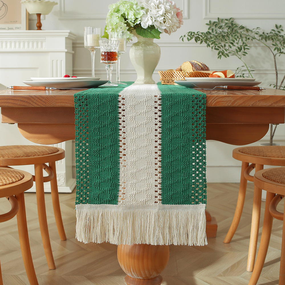 4 green/white