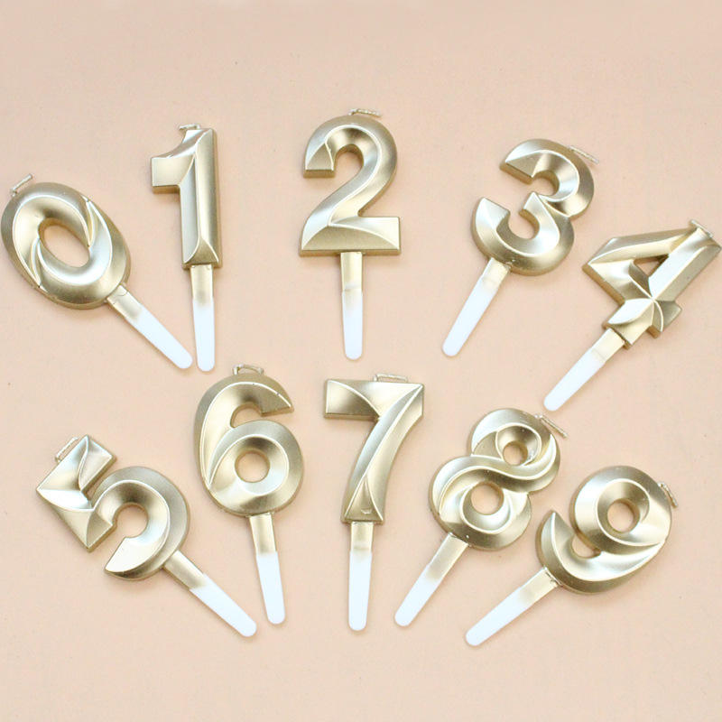 Or brillant numéro 7