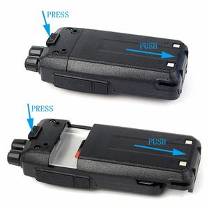 5Pack <strong>Retevis</strong> <strong>RT21</strong> VOX Scrambler Squelch Security Walkie Talkie UHF400-480MHz 16CH 2.5W Business Commercial Two Way Radio Church - Product Image 5