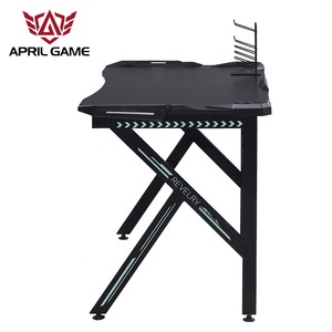 2020 neue moderne design <span class=keywords><strong>computer</strong></span> gaming <span class=keywords><strong>computer</strong></span> schreibtisch tisch mit tasse halter