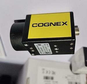 コンパクトなCognex CAM-CIC-5000R-05-G埋め込みビジョンカメラ用タイトなスペース - Product Image 1
