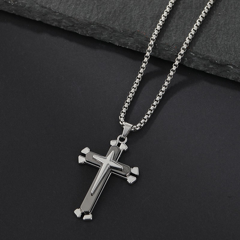 Cruz plata con cadena de acero