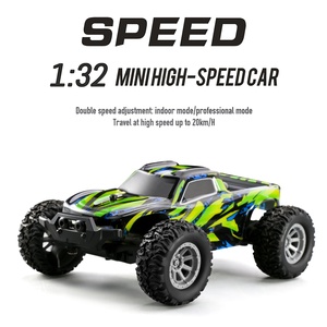 TPR素材2.4Ghz高速20KM/H 4WD 1/32スケール15分再生時間ライト付き子供用RCミニカー - Product Image 6