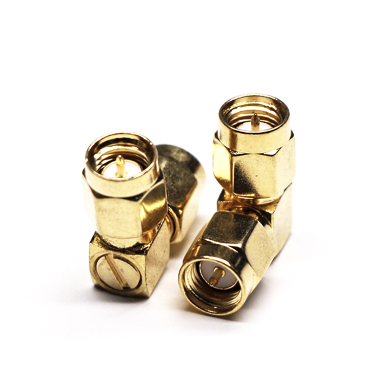 Adaptateur SMA mâle vers SMA mâle à 90 degrés