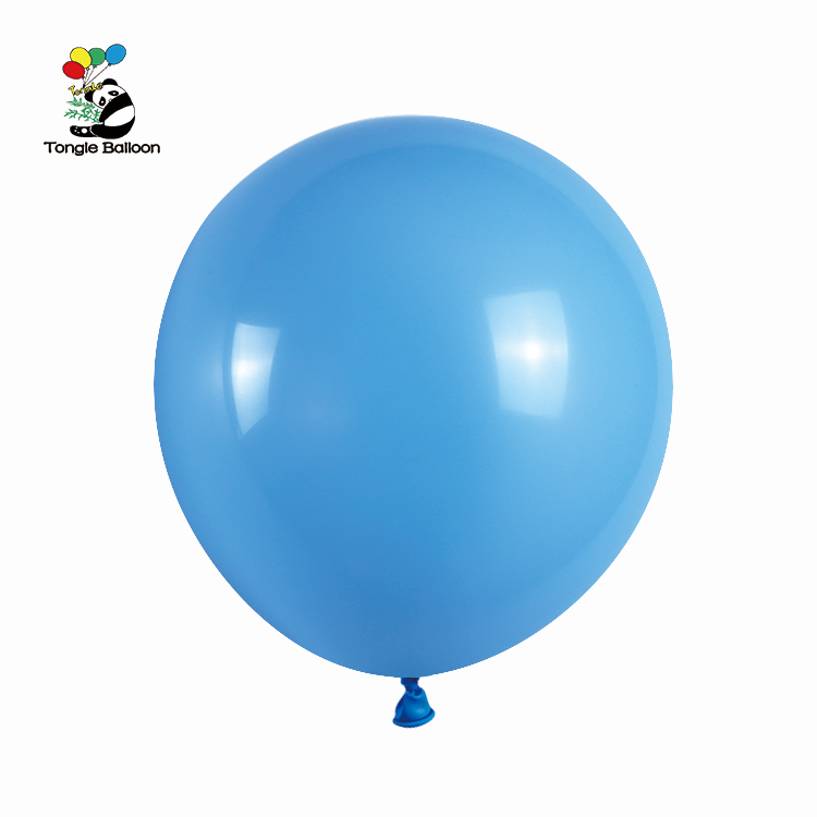 Azzurro chiaro