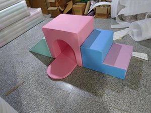 Ucuz Pastel pembe pembe yumuşak oyun tünel köprü kapalı oyun alanı yumuşak oyun modern çocuk tırmanıcı kira kiralama parti seti bebek yumuşak oyun - Product Image 6