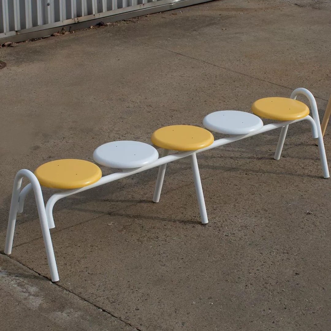 Cinq sièges 195*42*45cm